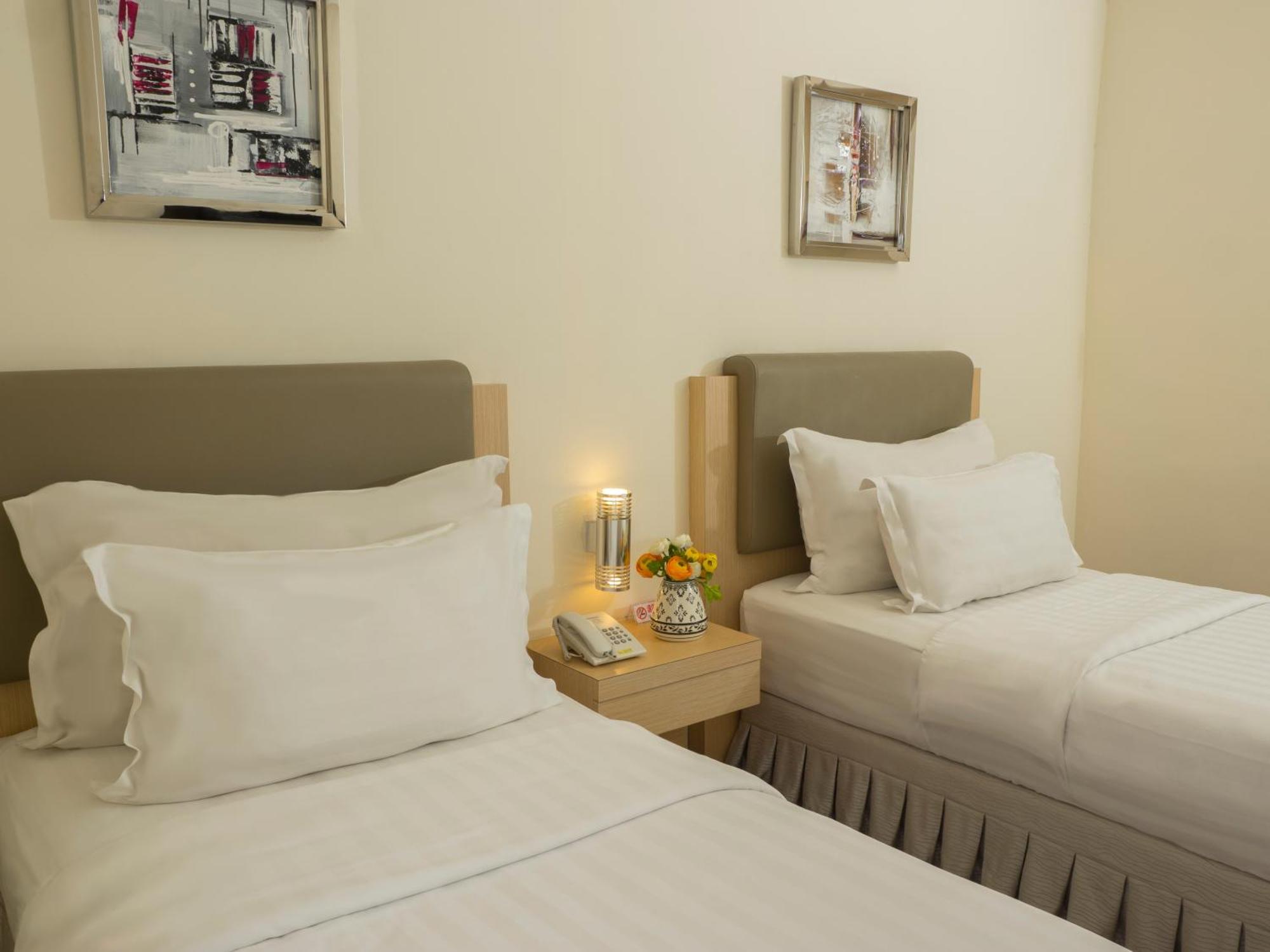 D'Primahotel Itc Mangga Dua Джакарта Экстерьер фото