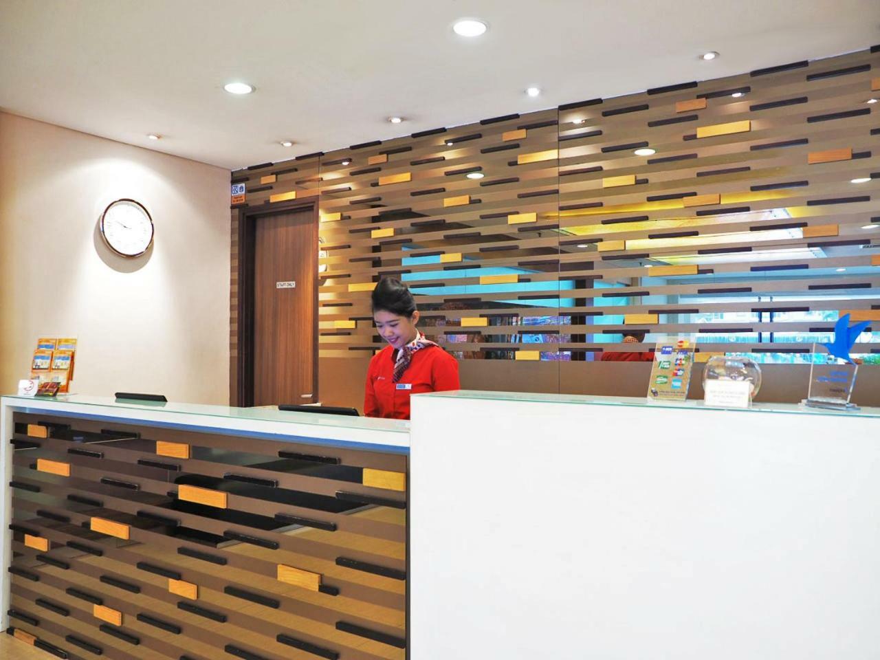 D'Primahotel Itc Mangga Dua Джакарта Экстерьер фото